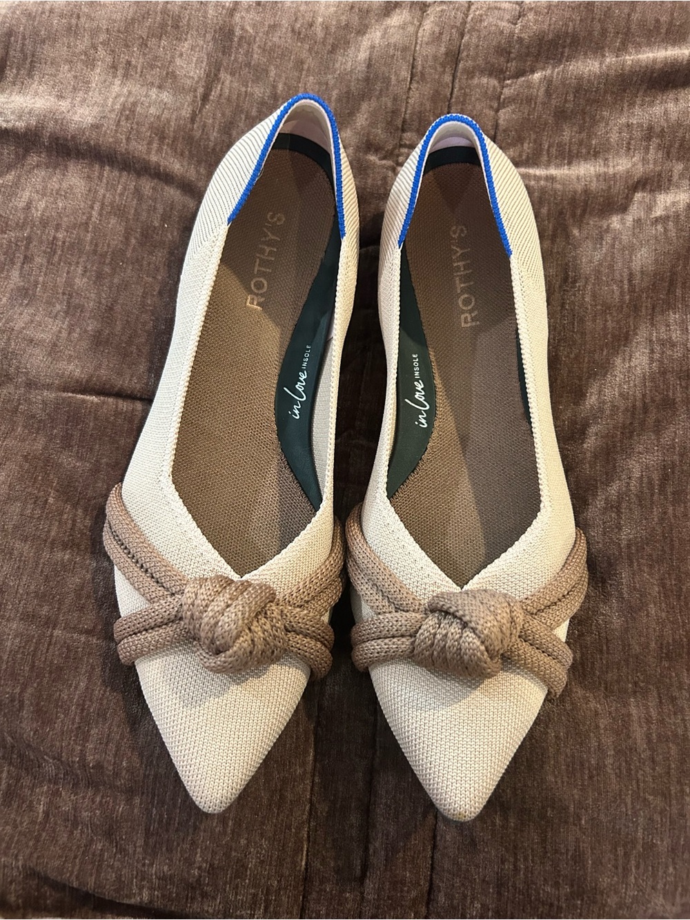 NWOT ROTHYS
The Knot Point II In Maple Pink